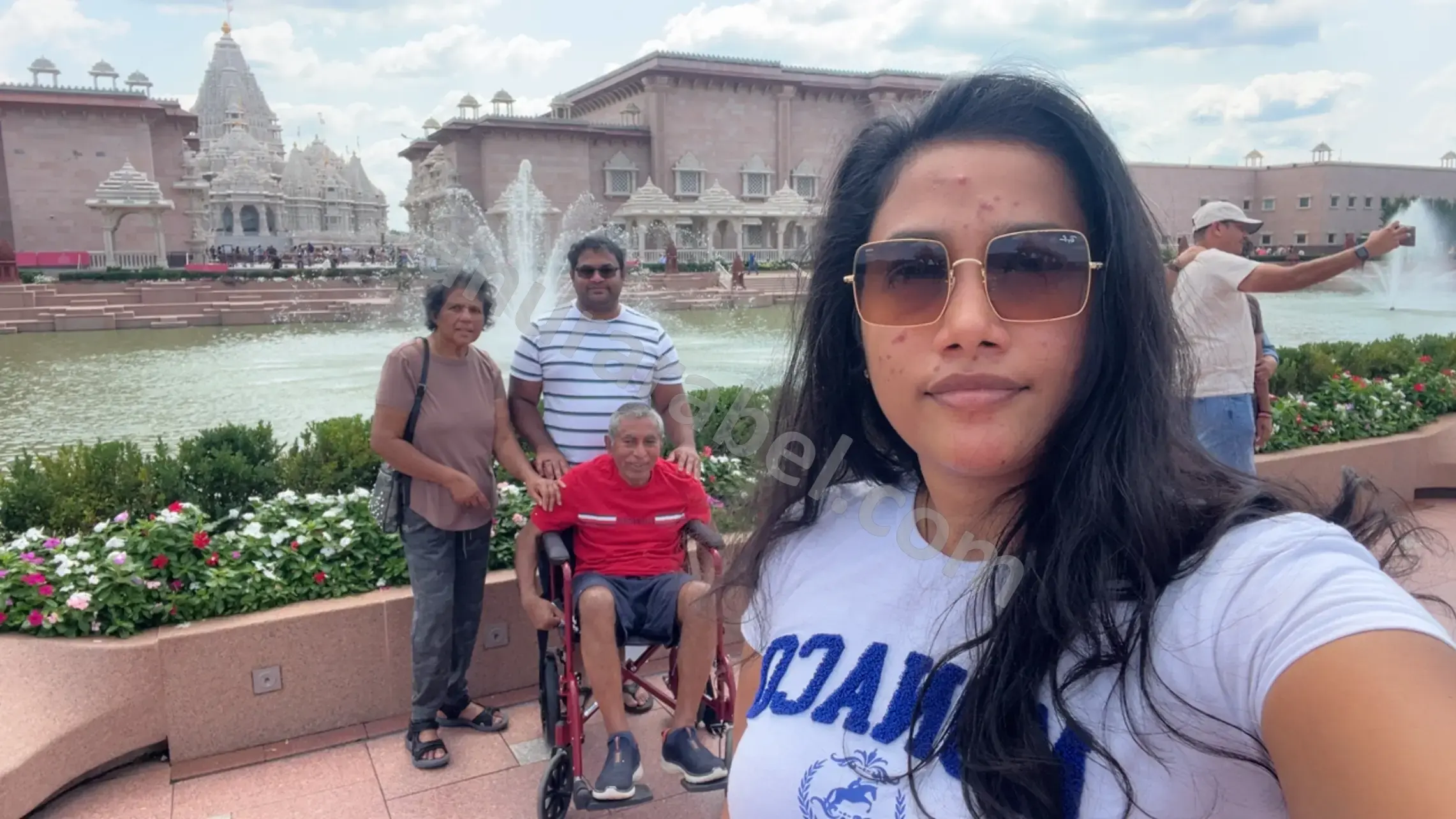 Anura with Jayamini, Chamara, and Ruwanthi at BAPS Swaminarayan Akshardham in Windsor, New Jersey